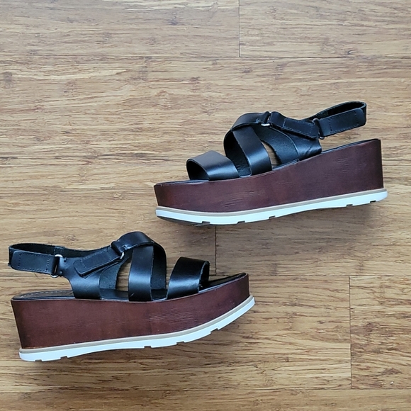 Miz Mooz black leather platform wedges-size 10 - Picture 9 of 10